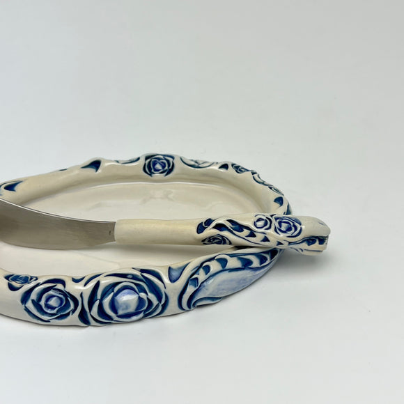 Tray Set - Small Oval Tray & Matching Spreader Floral Pattern Blue and White (32-1)