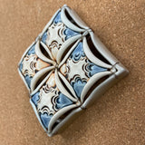 Quilt - 4-Square Porcelain Quilt Sampler - blue with mahogany wash fan pattern (4QS21-BO-01)